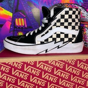 VANS SK8-HI CHECKERBOARD BOLT SHOE
